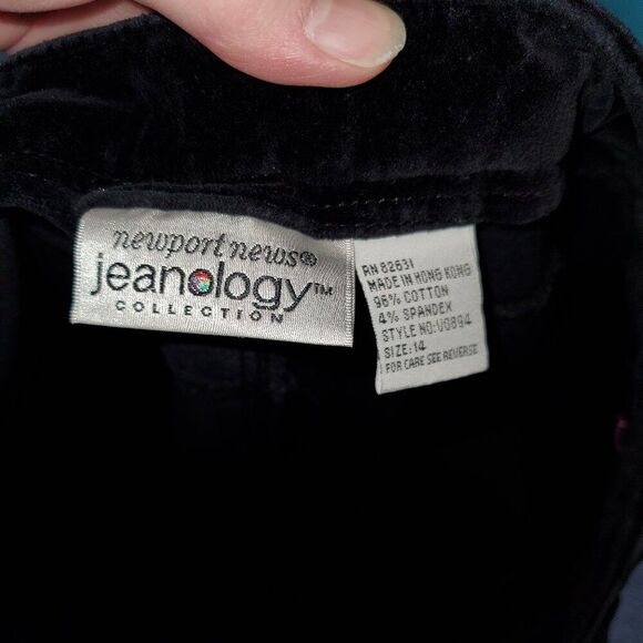 Newport News Jeanology –  Black Velvet stretchy pants Vintage 14 - Picture 4 of 5